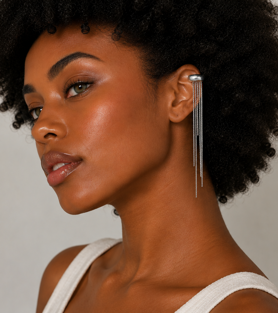 Ear Cuff Argenté à Franges | Clip d’Oreille Femme Aveloria