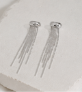 Ear Cuff Argenté à Franges | Clip d’Oreille Femme Aveloria