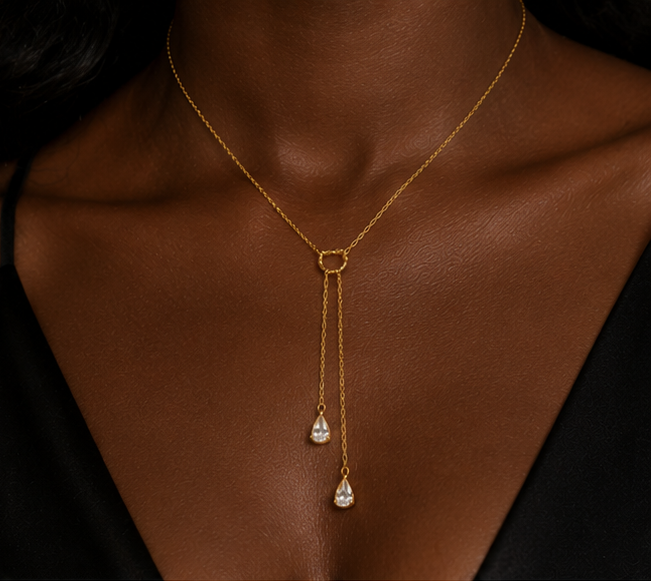 Collier Gouttes Doré Acier Inoxydable – Zircons & Élégance