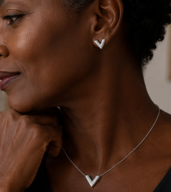 Parure Argentée Femme – Collier, Bracelet & Boucles d’Oreilles