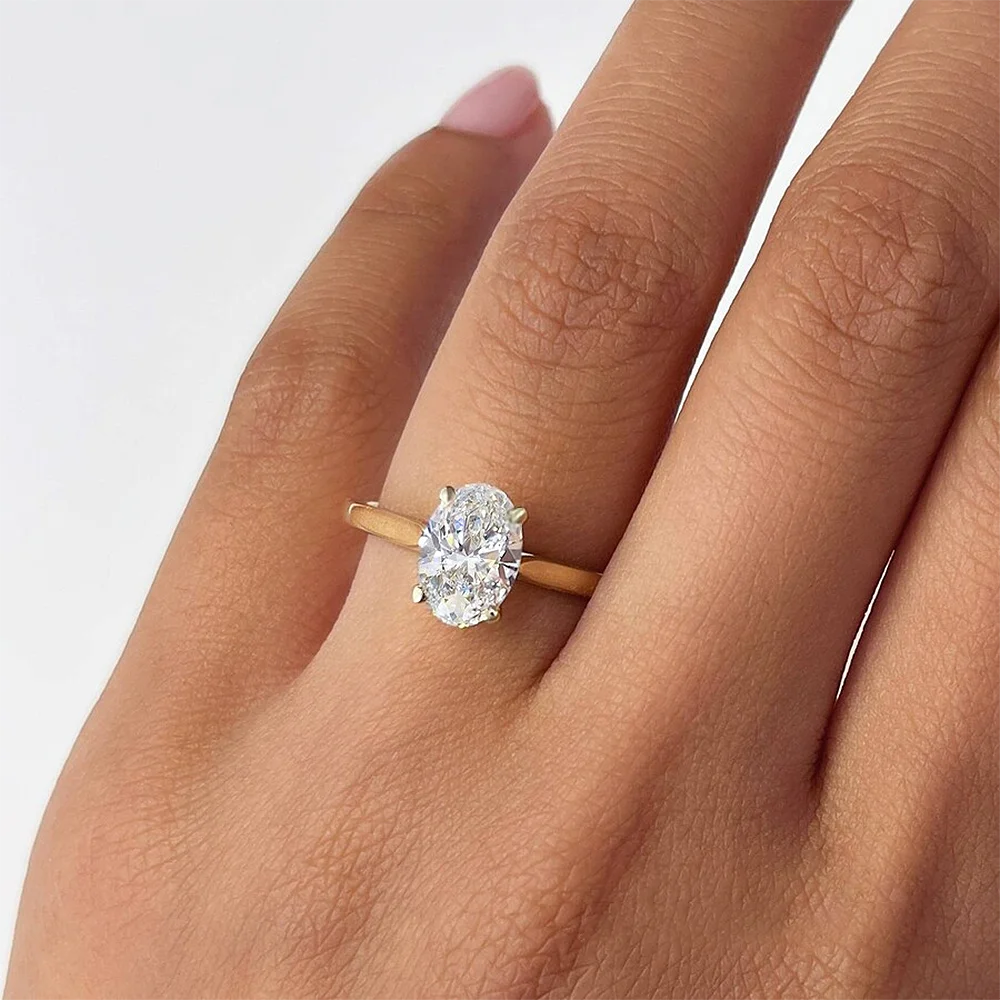 Solitaire Tiphaine - Moissanite Coupe Ovale (1, 2 ou 3 Carats) & Finition Platine